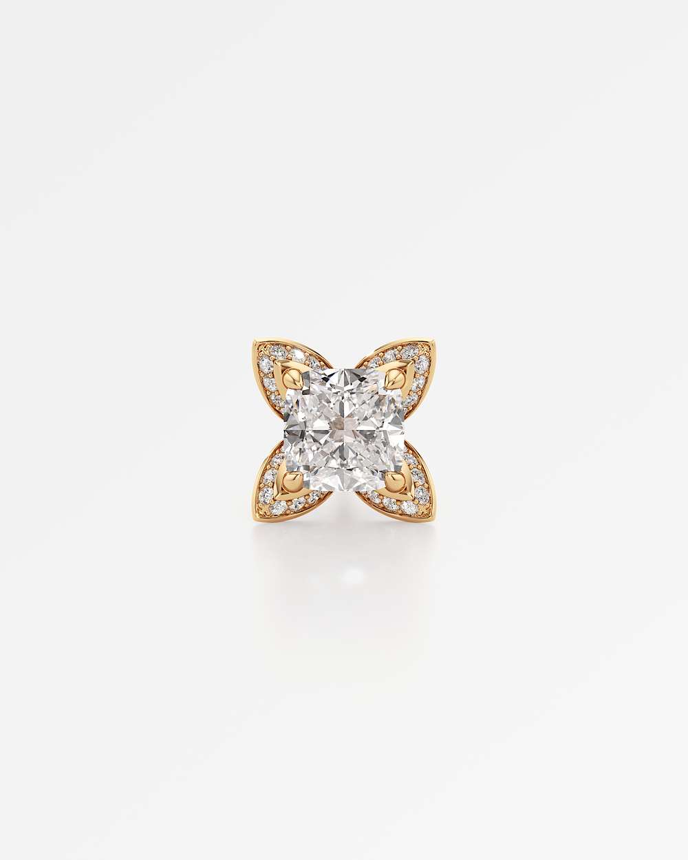 Etera Diamond Stud Earrings
