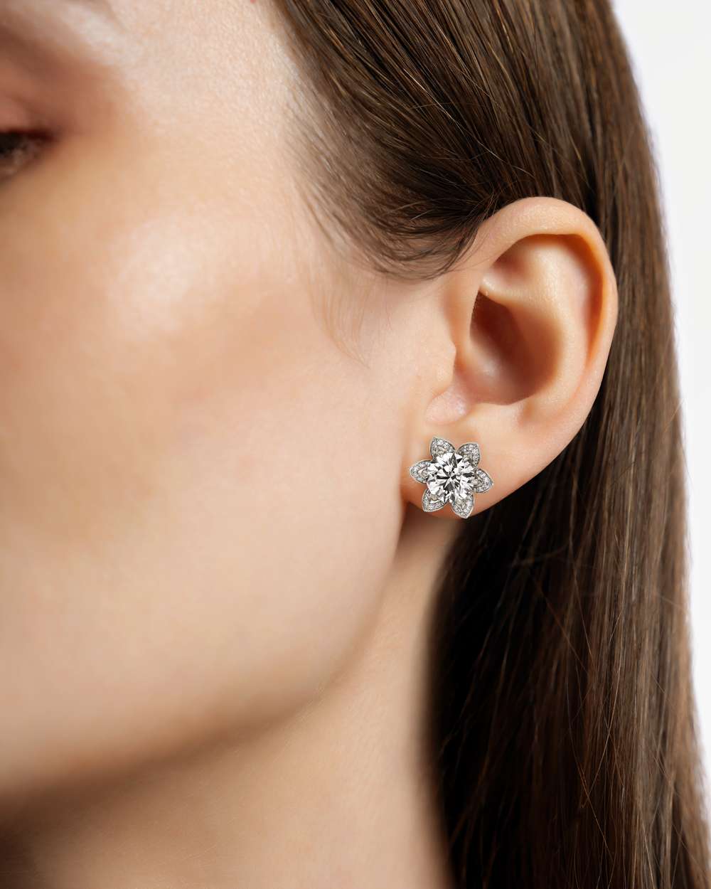 Evora Diamond Stud Earrings