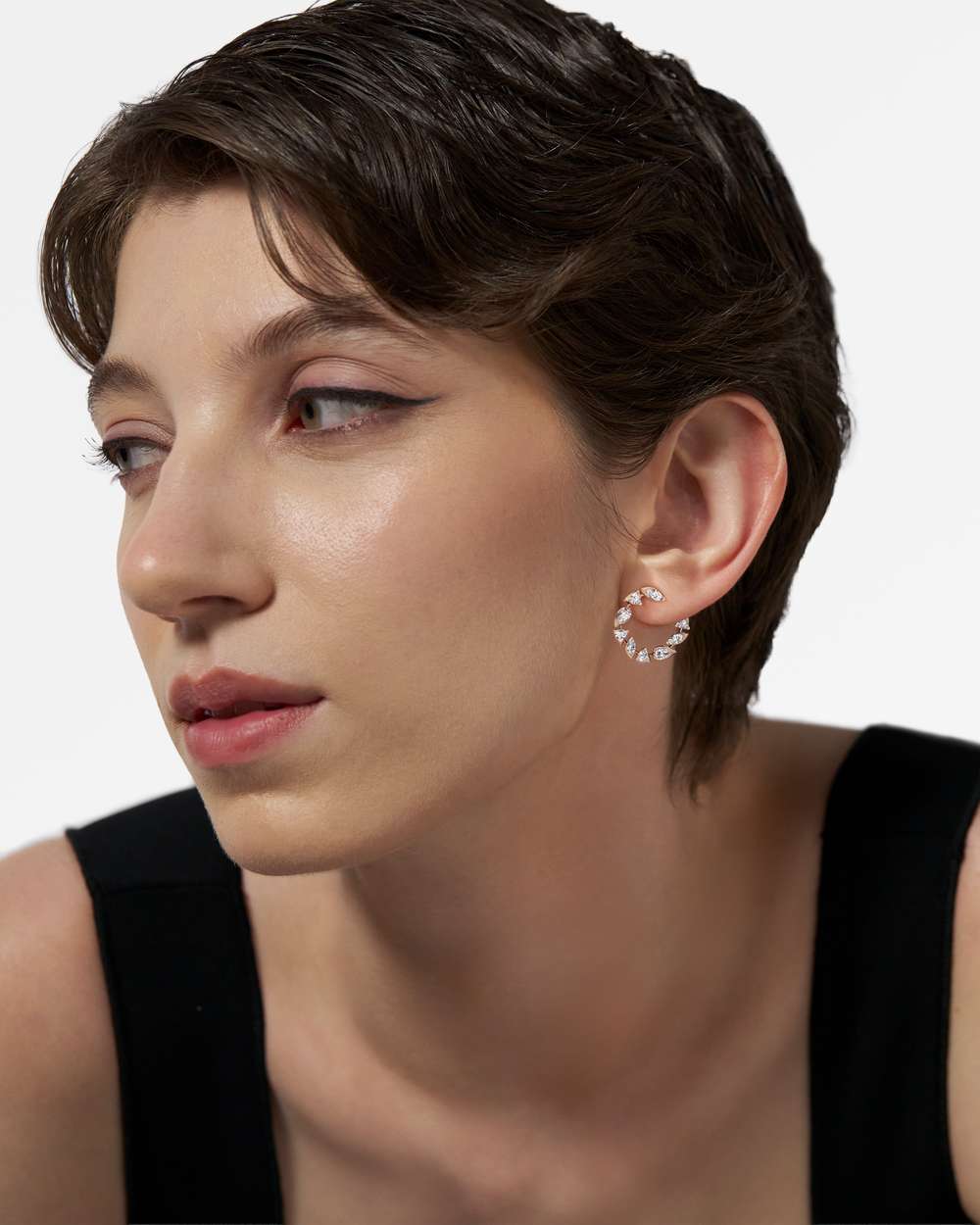 Ragia Diamond Hoop Earrings