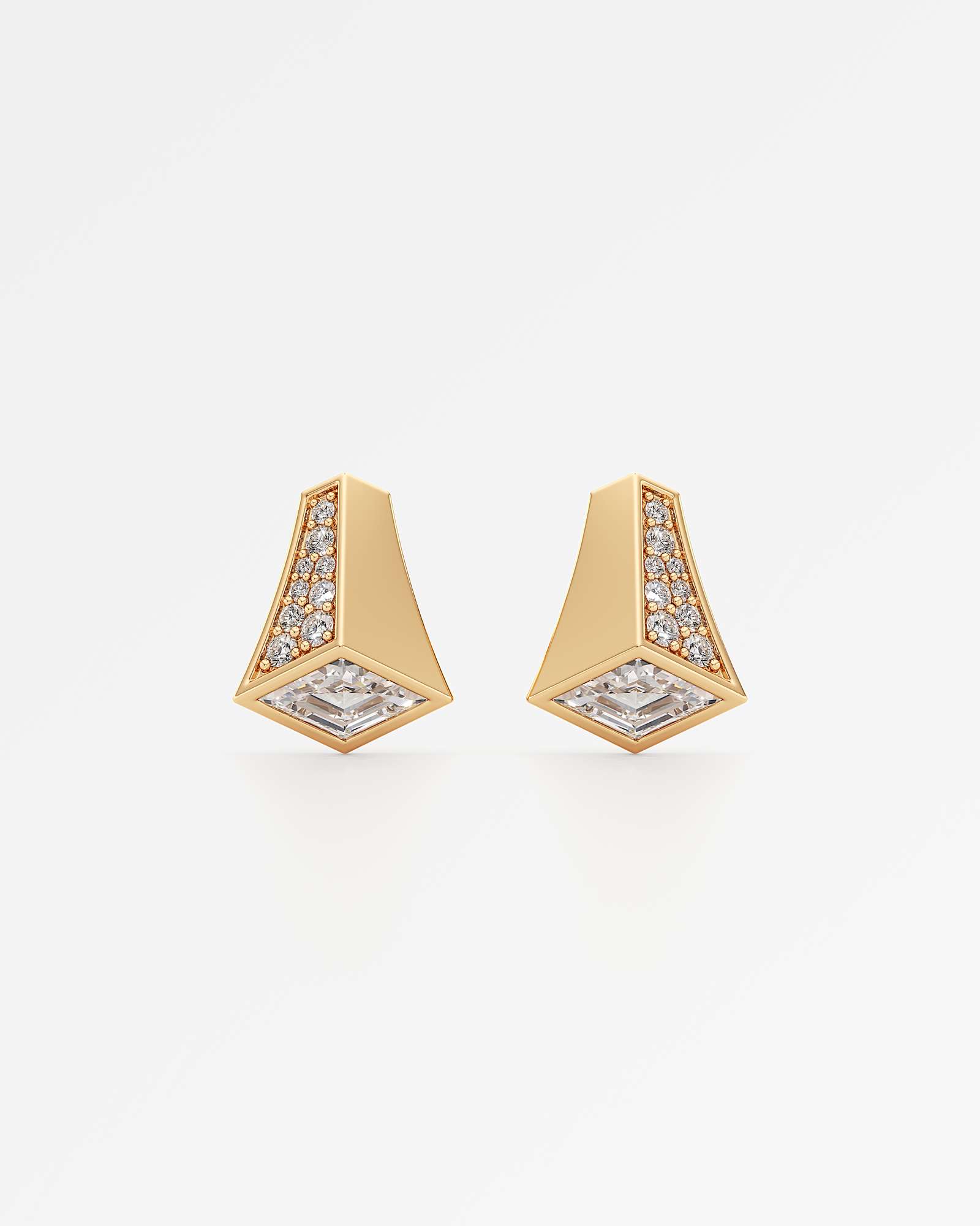 Vertine Diamond Stud Earrings