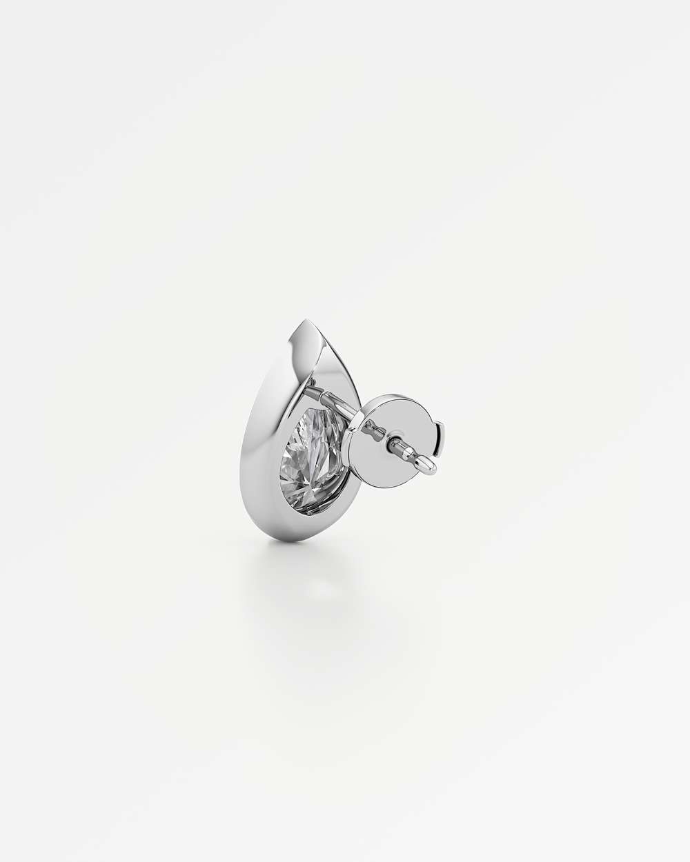 Apice Diamond Stud Earrings