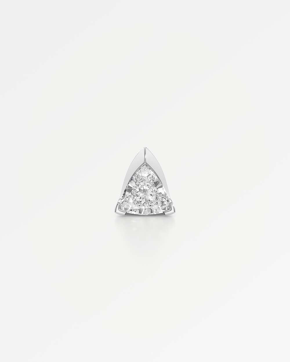 Apitris Diamond Stud Earrings
