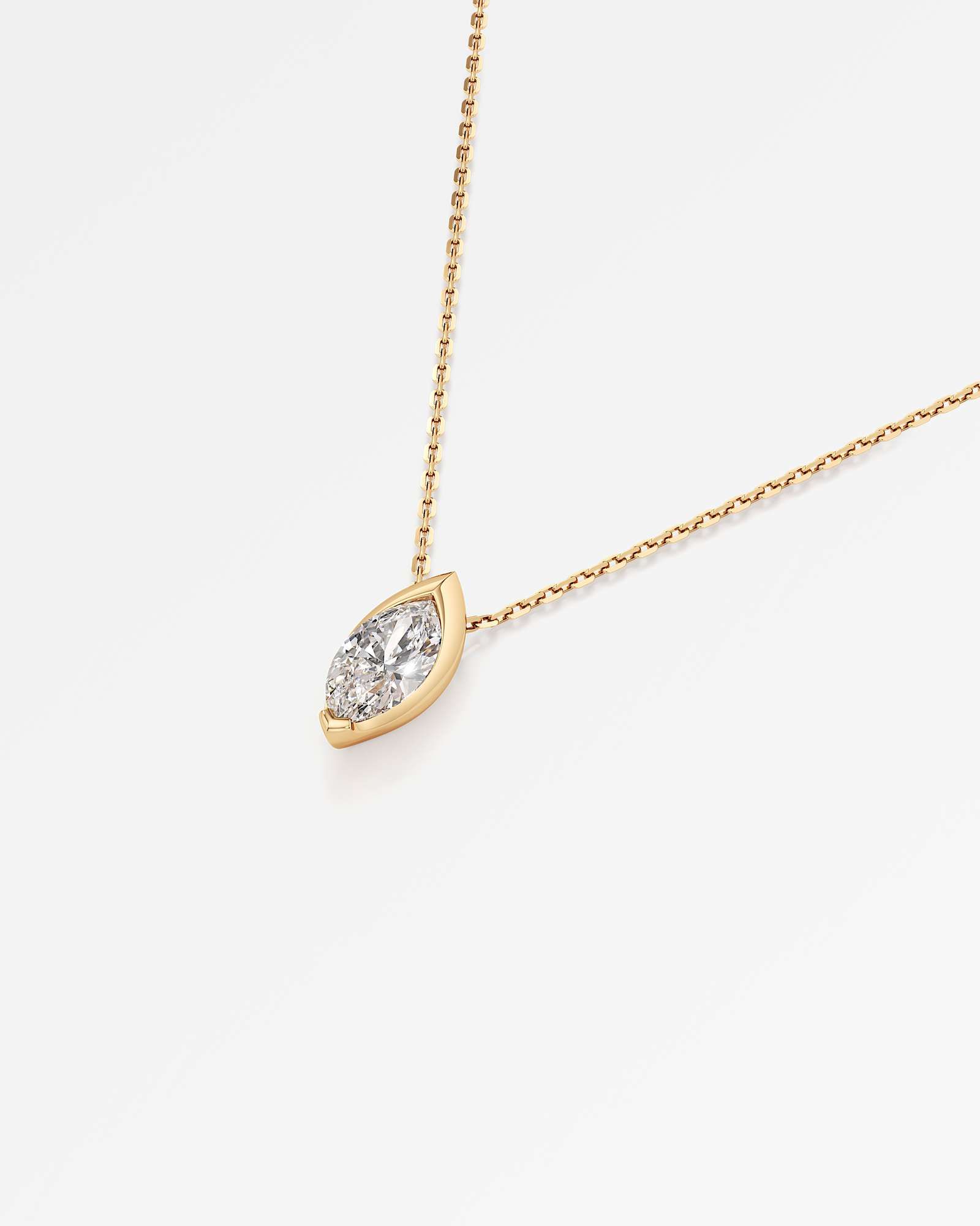 Apixa Diamond Pendant