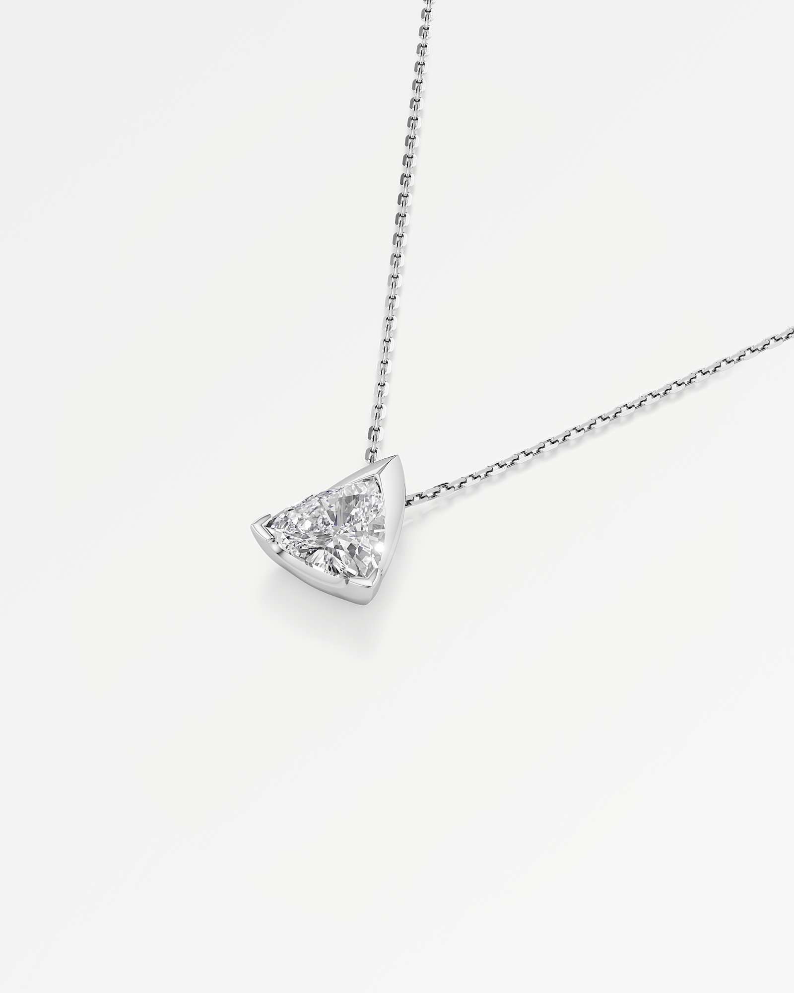 Apitris Diamond Pendant