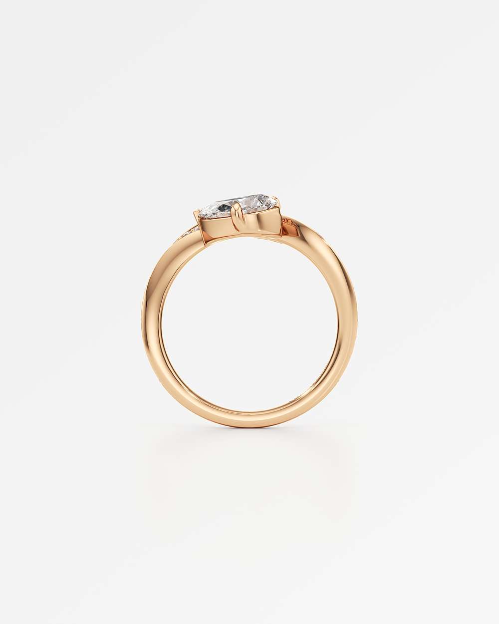 Lianes Diamond Ring
