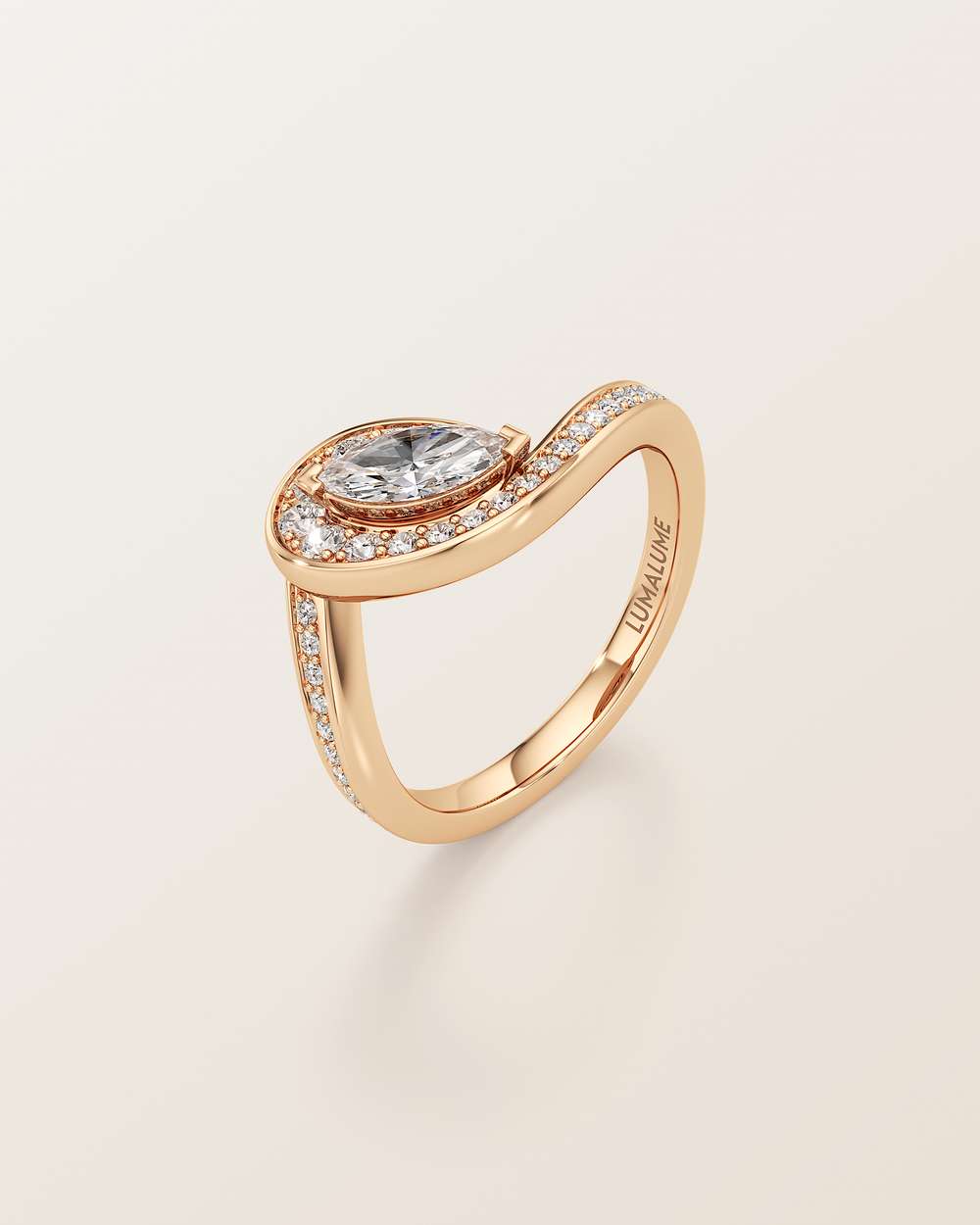 Âme Diamond Engagement Ring