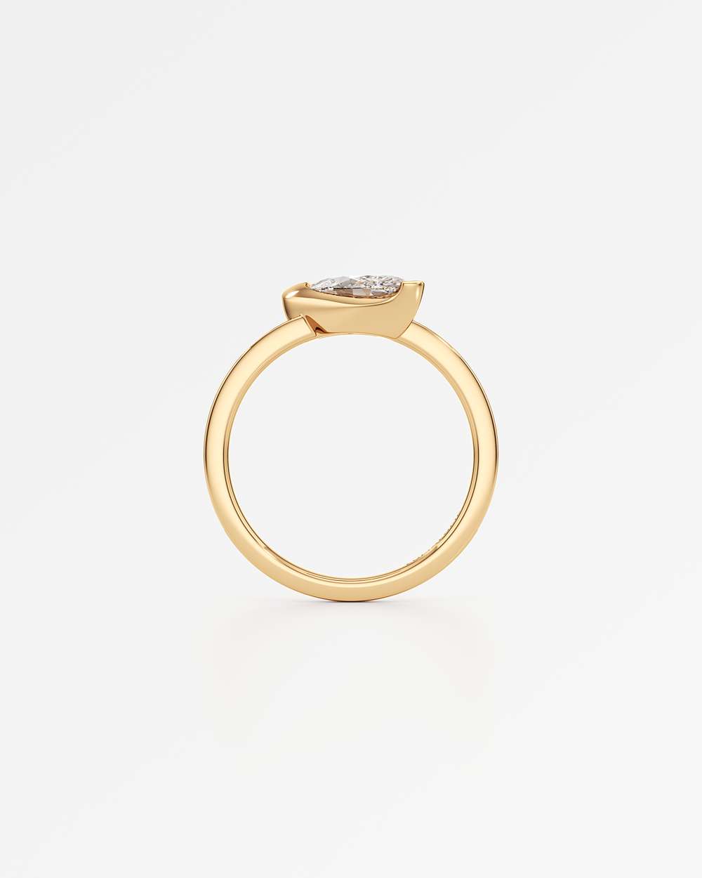 Apixa Pavé Diamond Ring