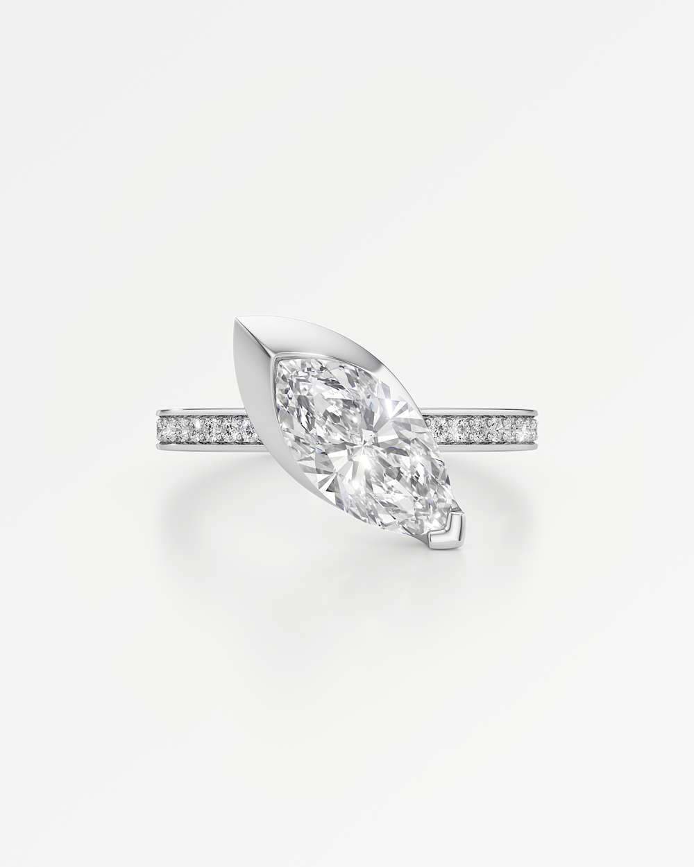 Apixa Pavé Diamond Ring