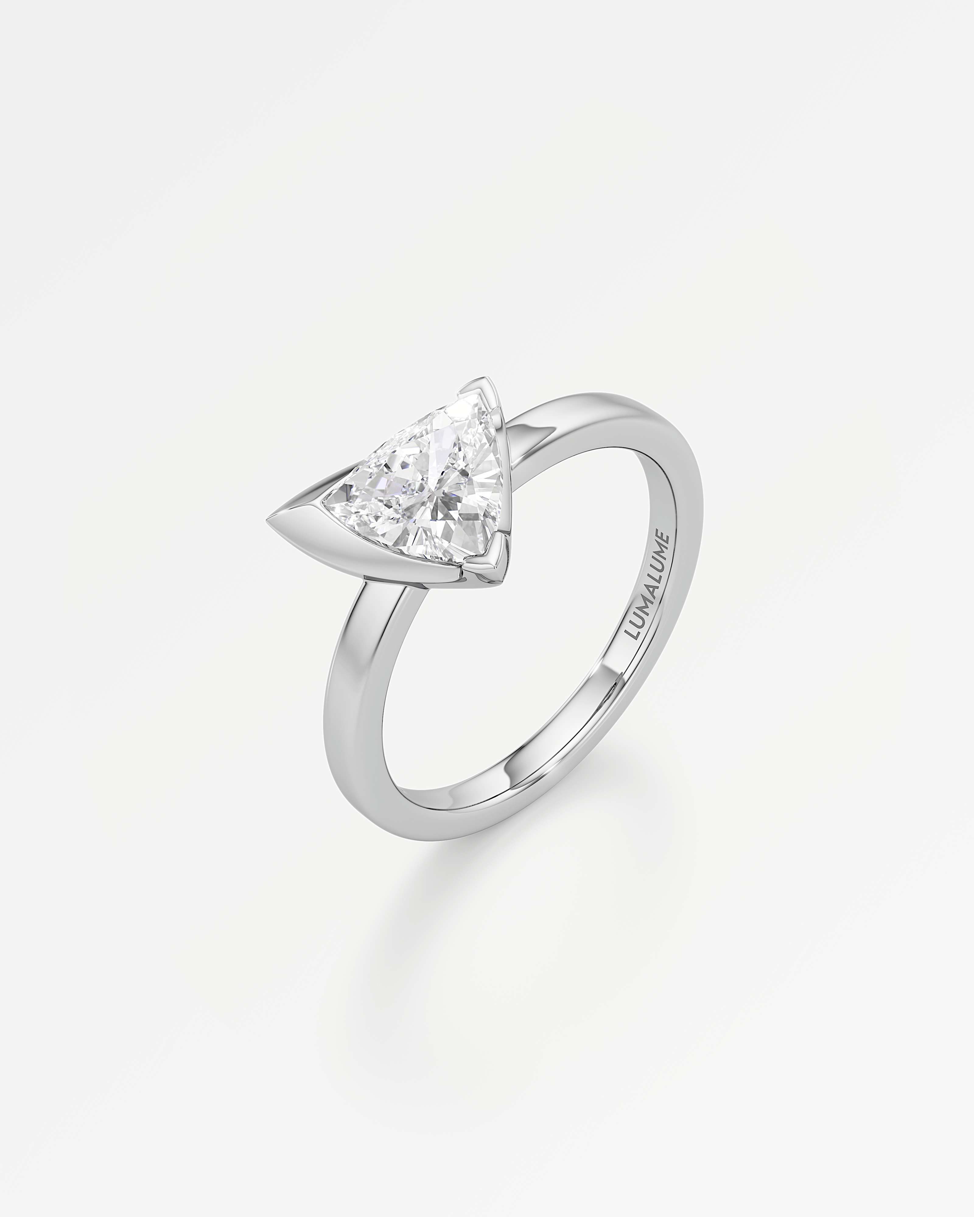 Pinnacle Apitris Diamond Ring, With Trillion Cut in 14K White Gold (1.00 ctw)